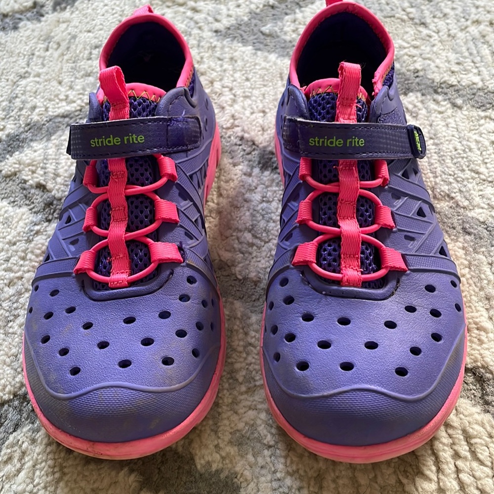 Stride Rite Amphibian shoes. Size 1 purple and pink